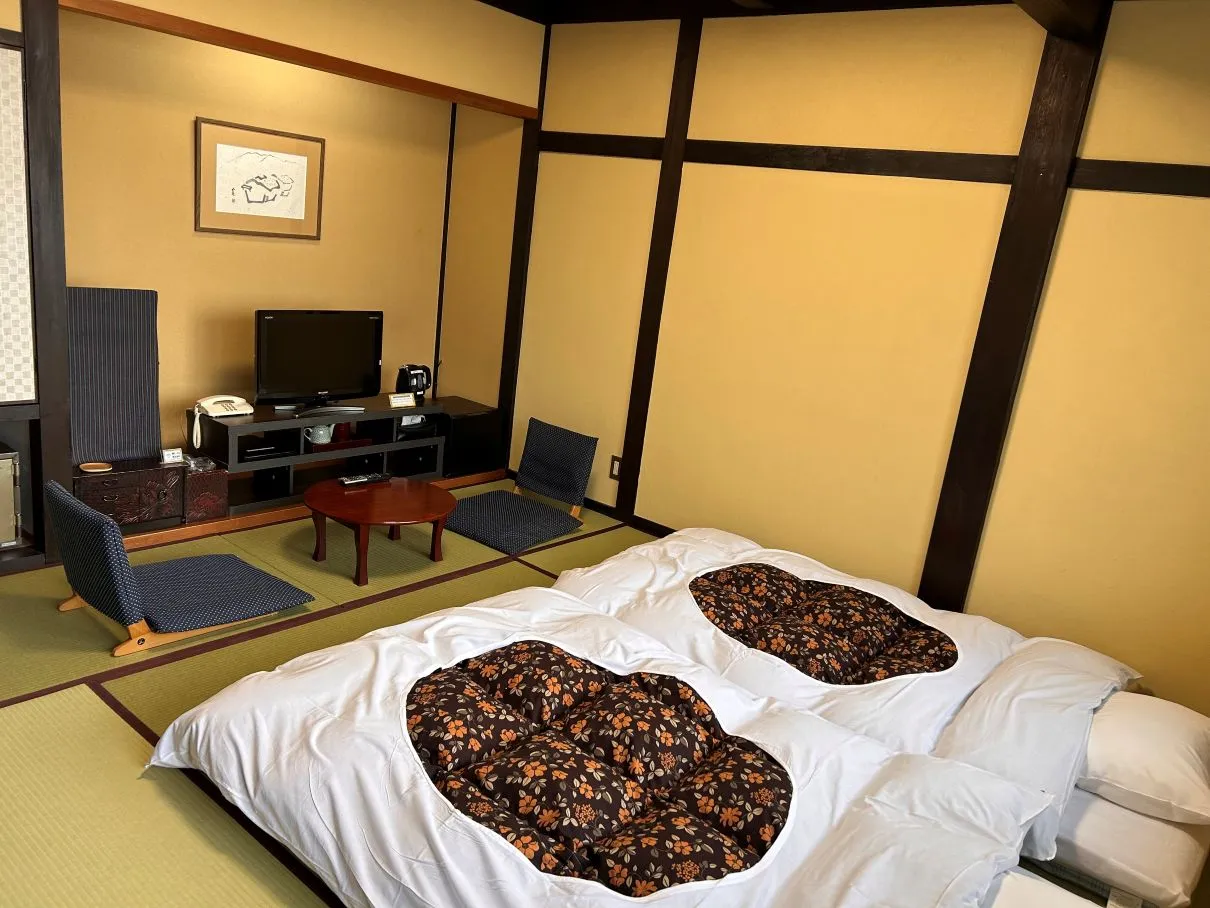 和室8畳の客室